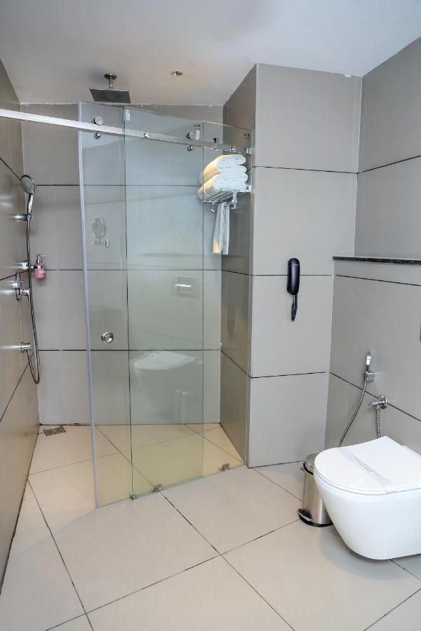Hotel Sky Sierra Wayanad Калпата Екстериор снимка