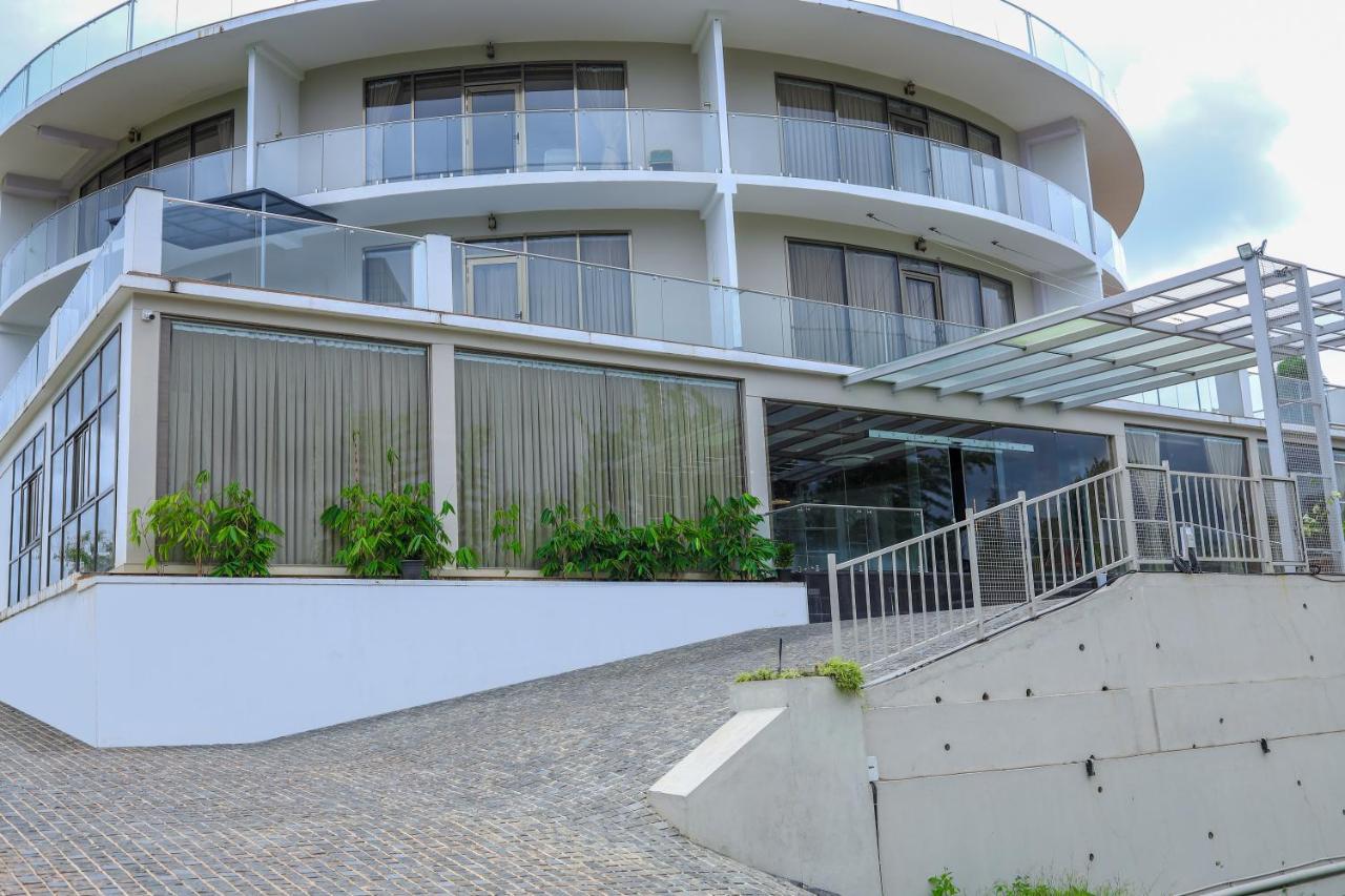 Hotel Sky Sierra Wayanad Калпата Екстериор снимка