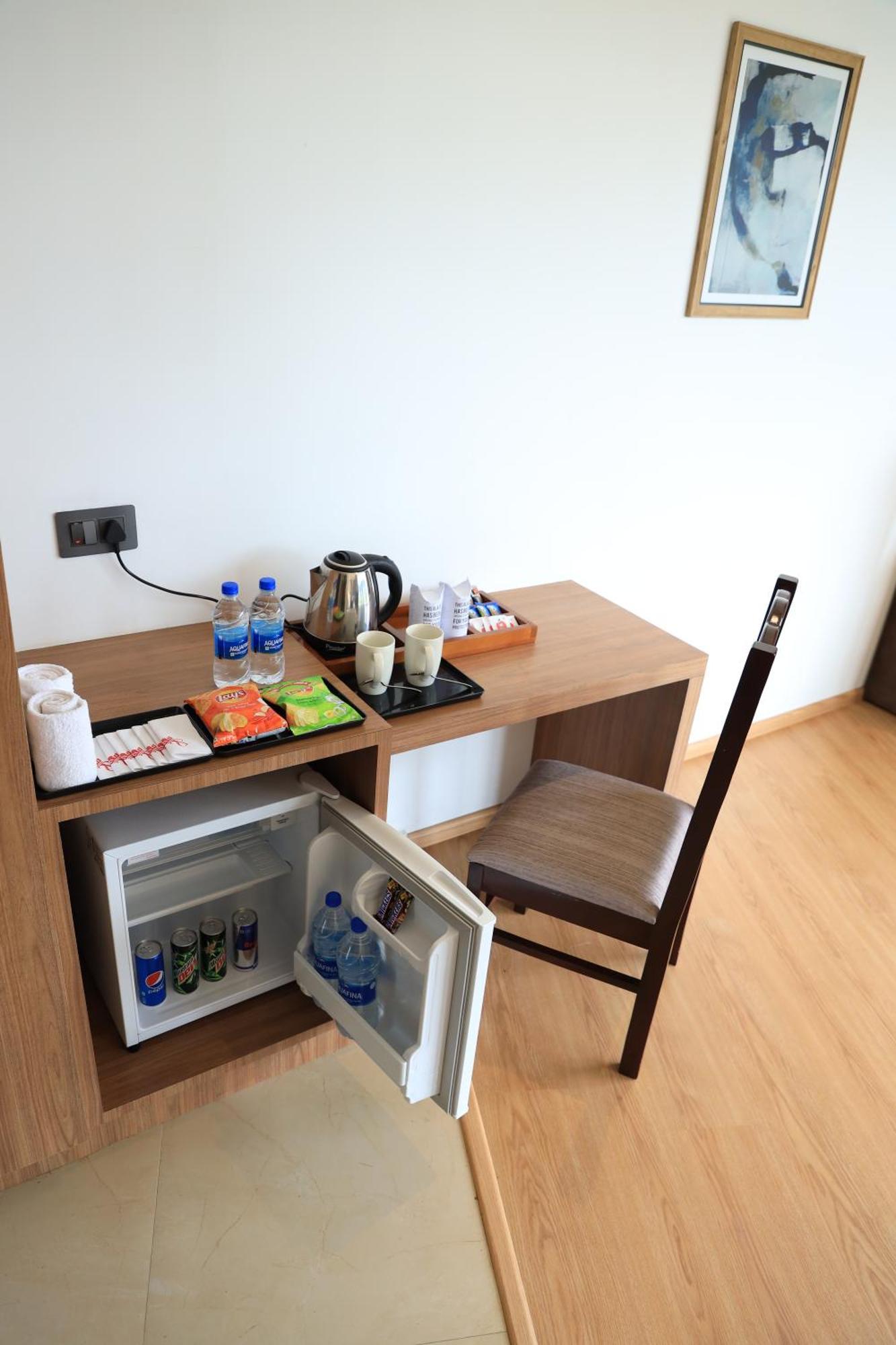 Hotel Sky Sierra Wayanad Калпата Екстериор снимка